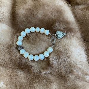 Large Pearl Bracelet